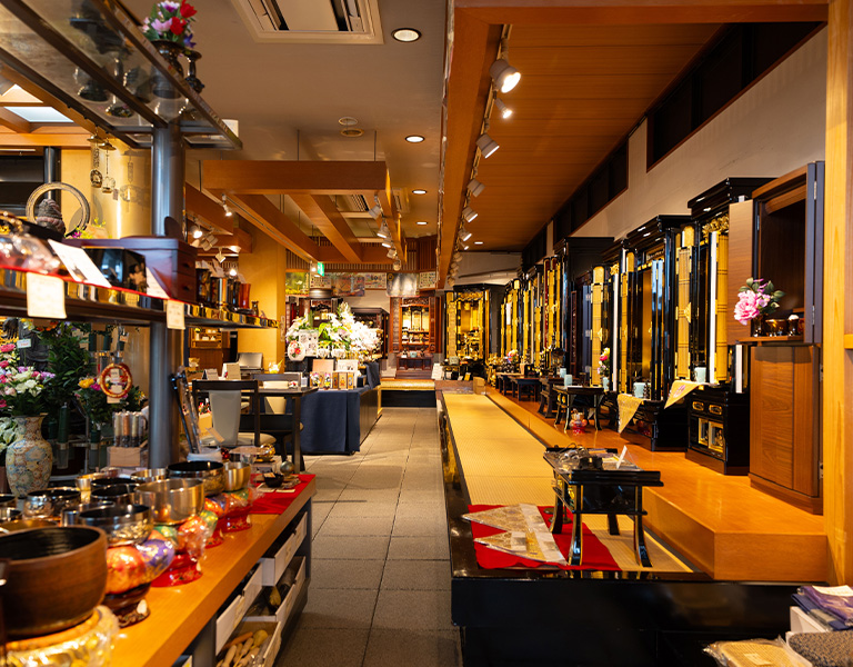 菅佛具の内観写真１